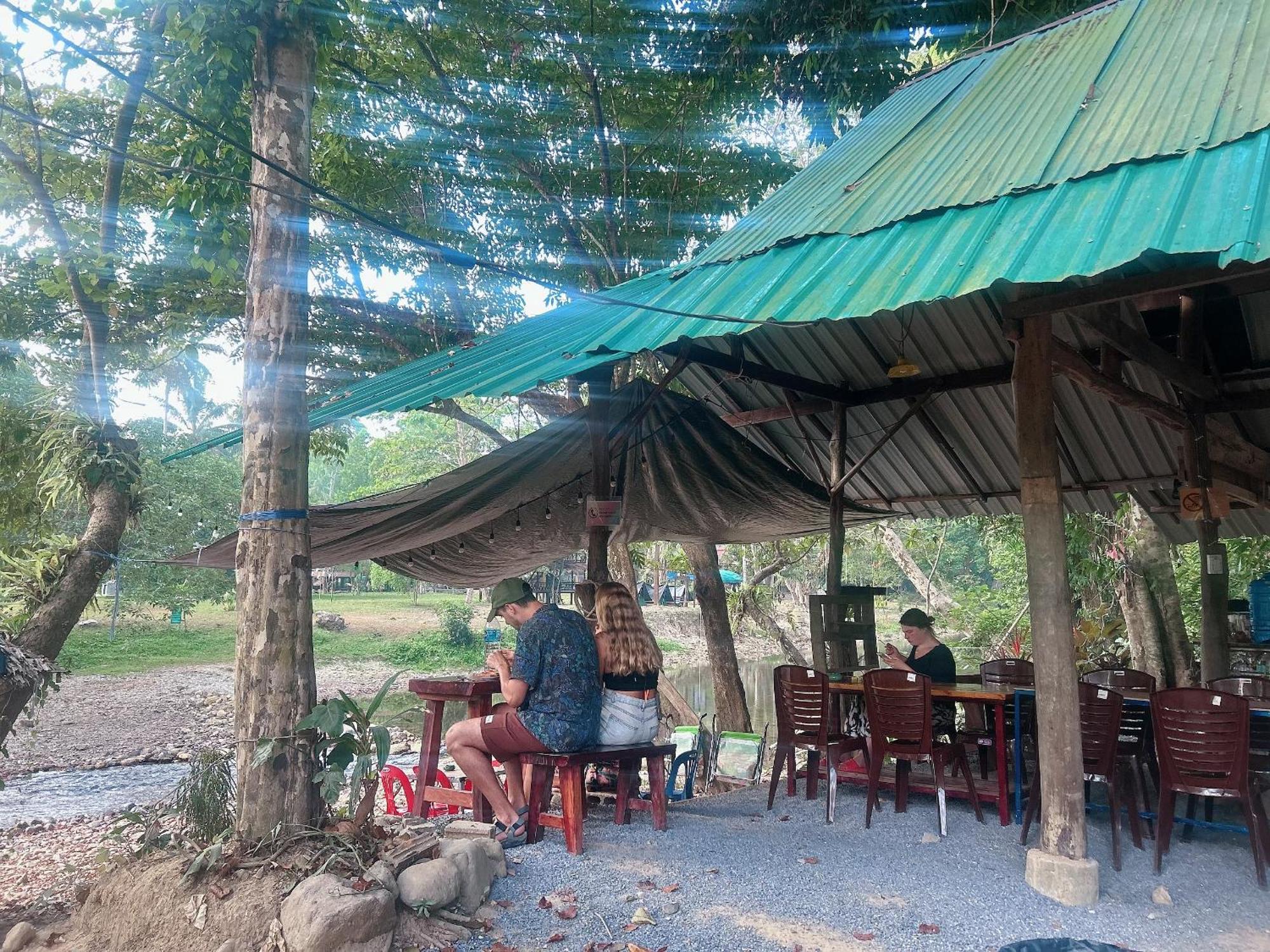 מלון Khao Sok National Park Khaosok August Freedom Camp מראה חיצוני תמונה