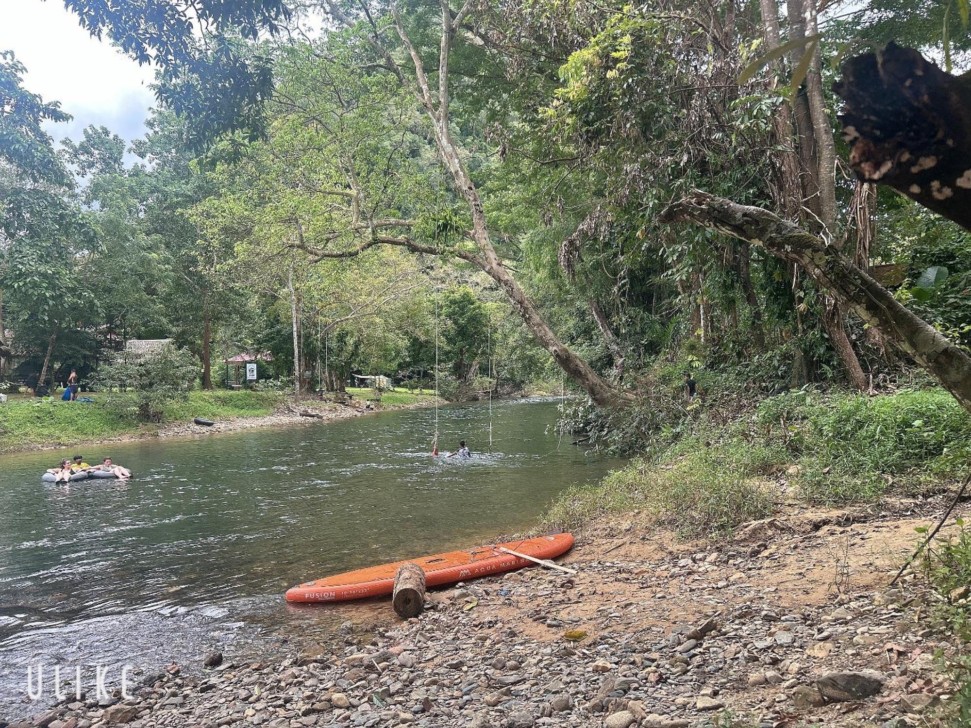 מלון Khao Sok National Park Khaosok August Freedom Camp מראה חיצוני תמונה