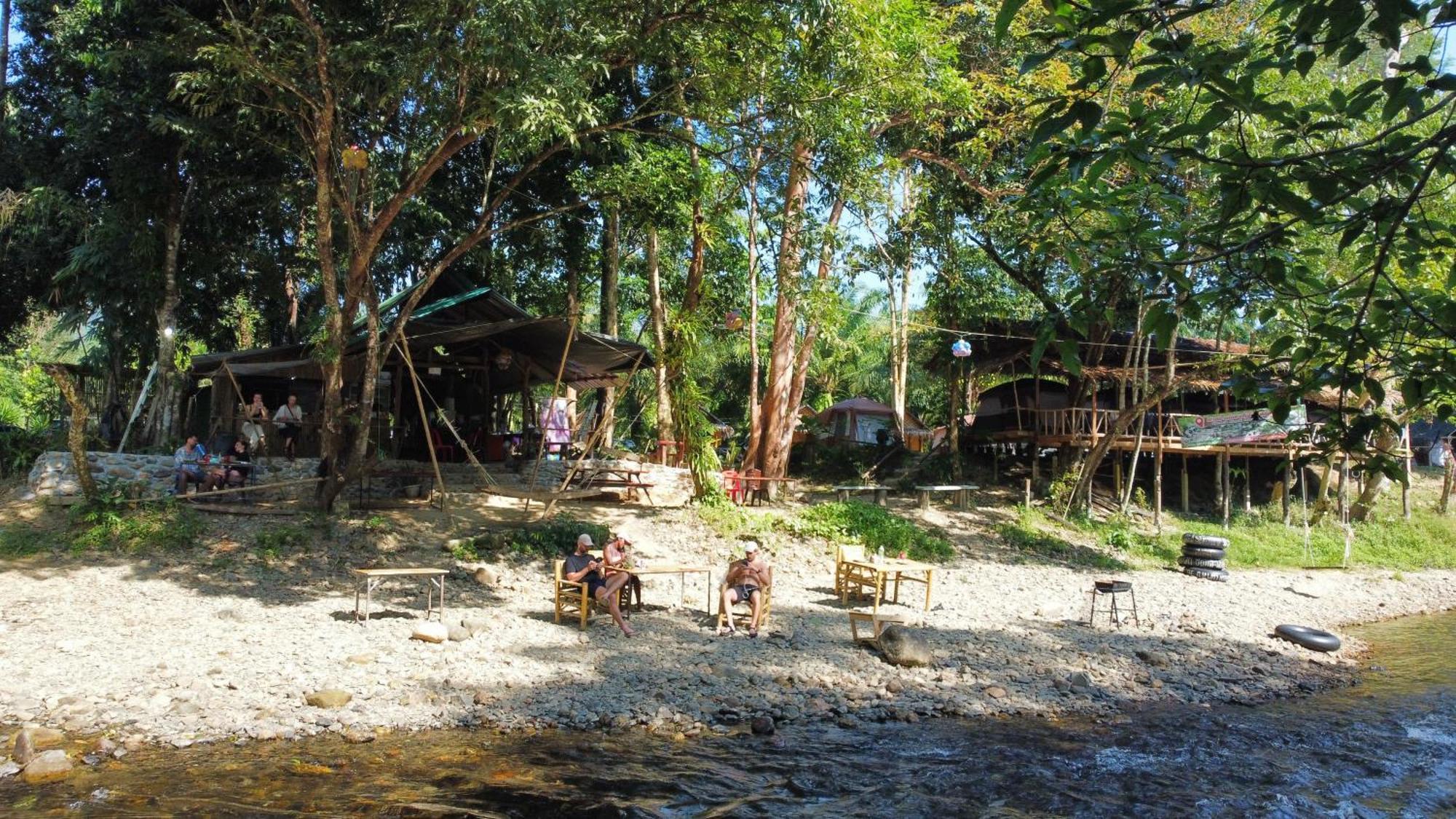 מלון Khao Sok National Park Khaosok August Freedom Camp מראה חיצוני תמונה